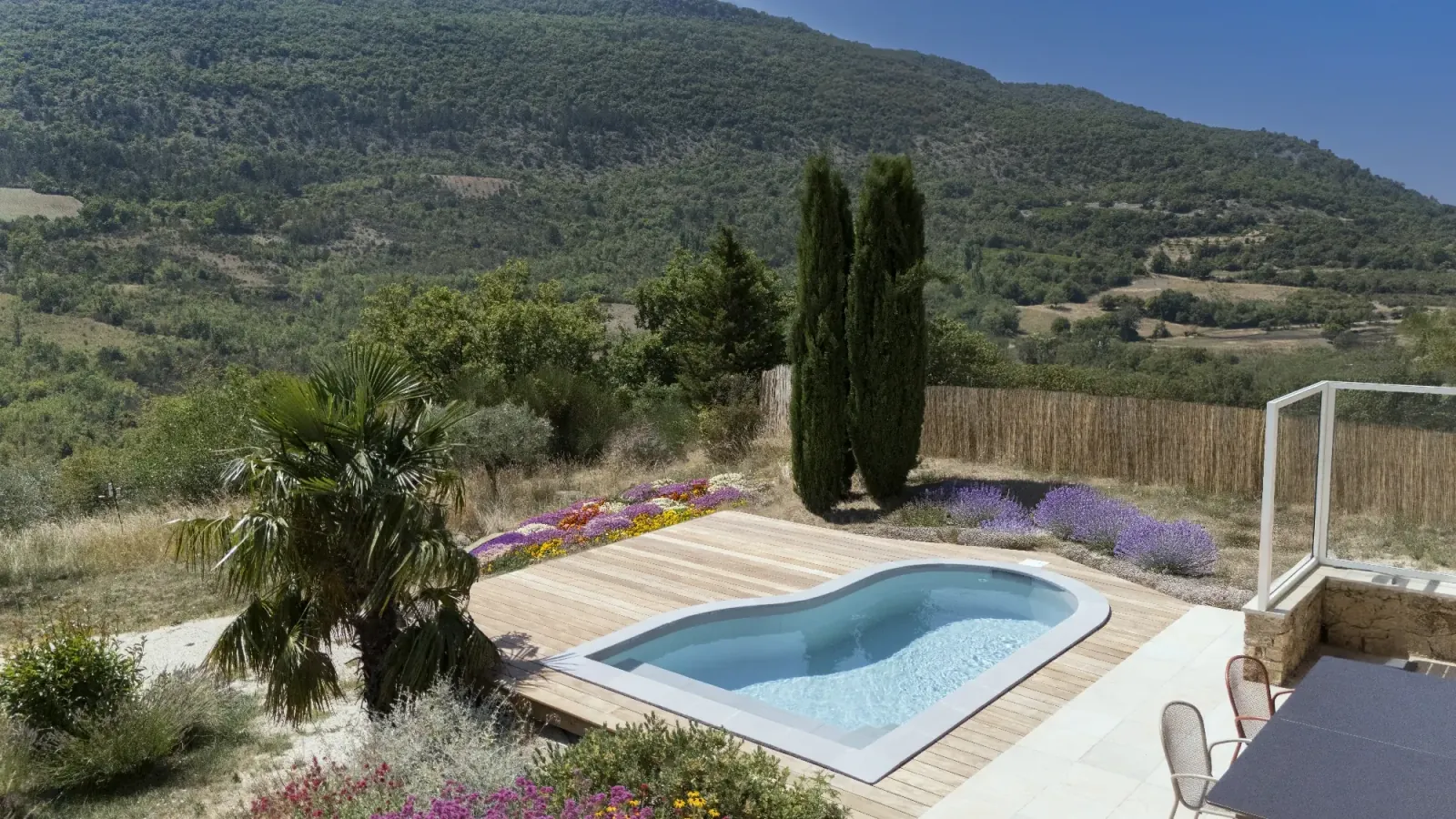 Piscine forme libre Piscines Waterair Inaya